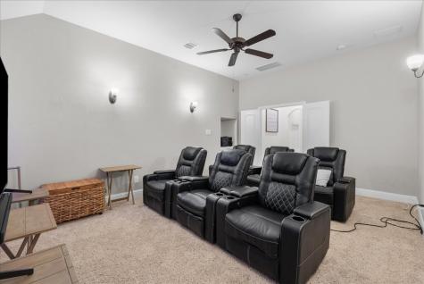 1636 Longwood Glen Lane Friendswood TX 77546