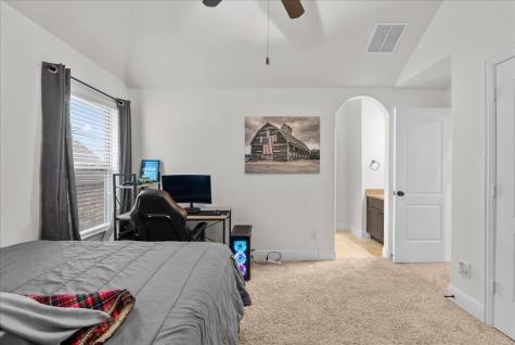 1636 Longwood Glen Lane Friendswood TX 77546