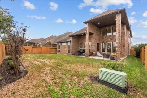 1636 Longwood Glen Lane Friendswood TX 77546