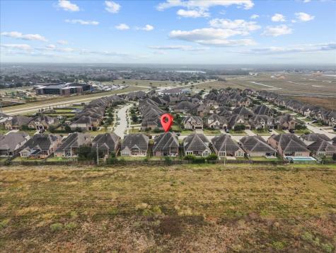 1636 Longwood Glen Lane Friendswood TX 77546