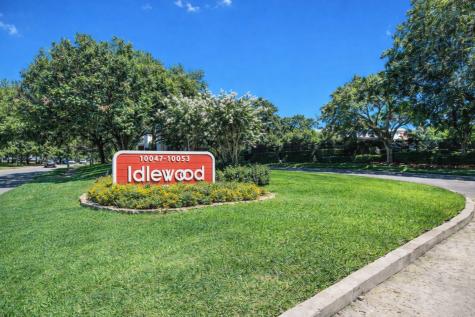 10049 Westpark Drive 111 Houston TX 77042