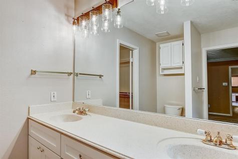 2918 Meadow Brook Drive League City TX 77573