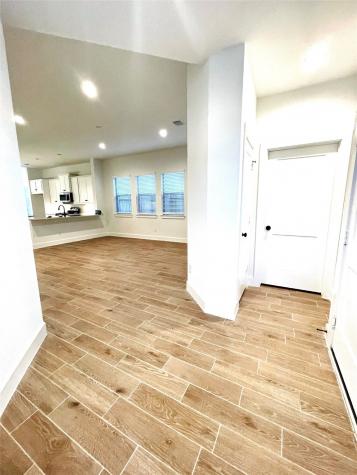 313 Rise Lane Montgomery TX 77316