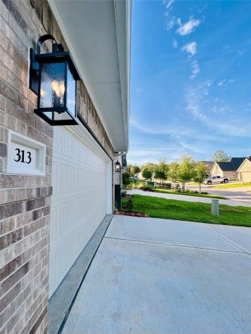 313 Rise Lane Montgomery TX 77316