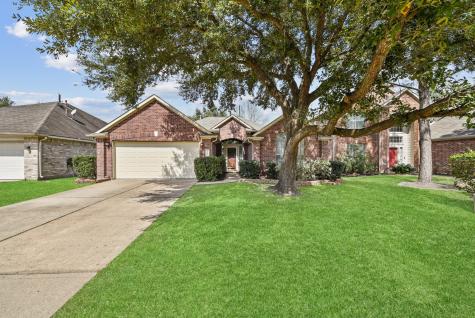 10414 Friars Hill Houston TX 77070