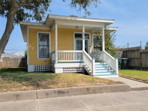 4510 Avenue R 1/2 Galveston TX 77551