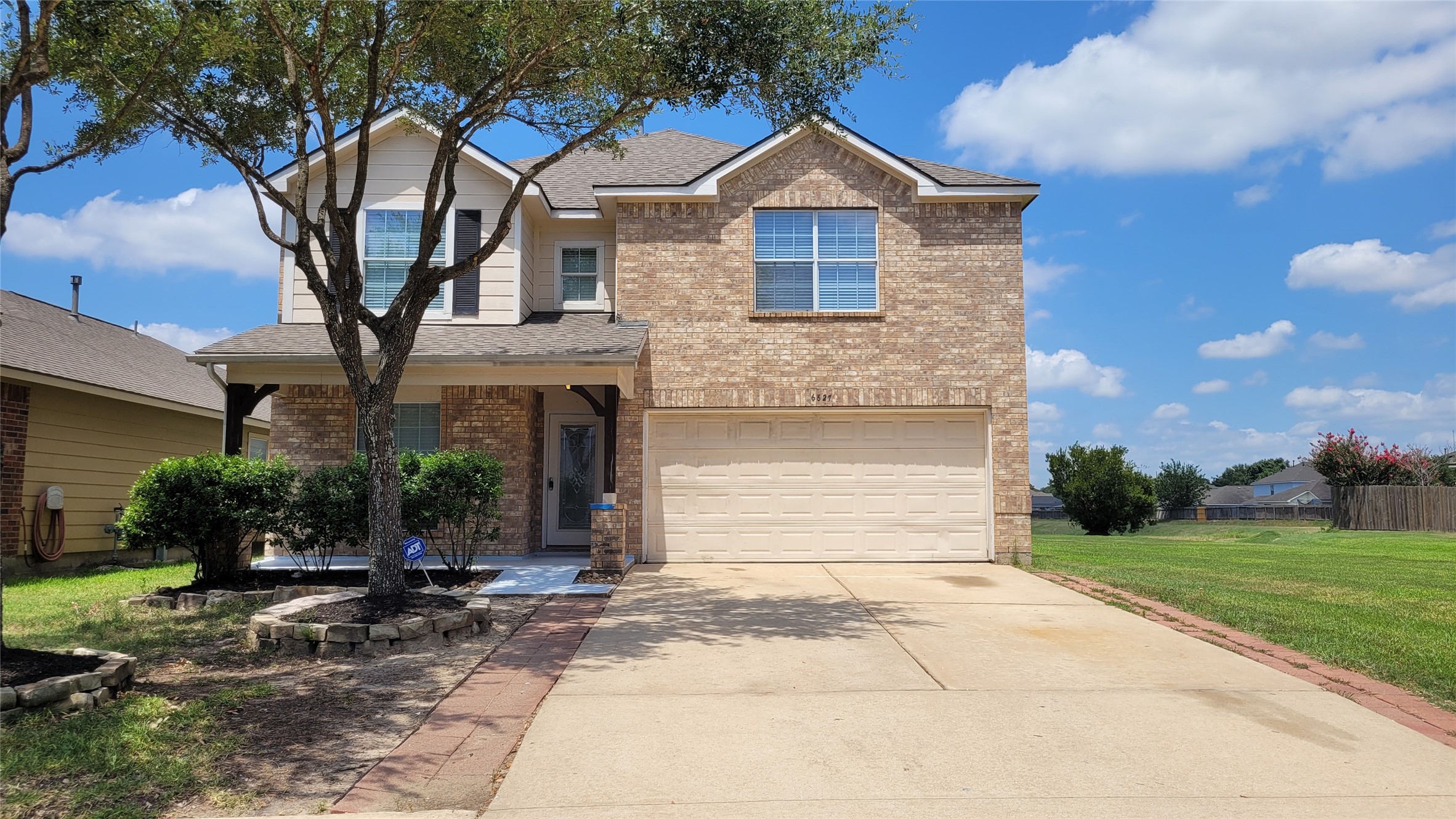 6627 Hampden Point Court Houston TX 77040