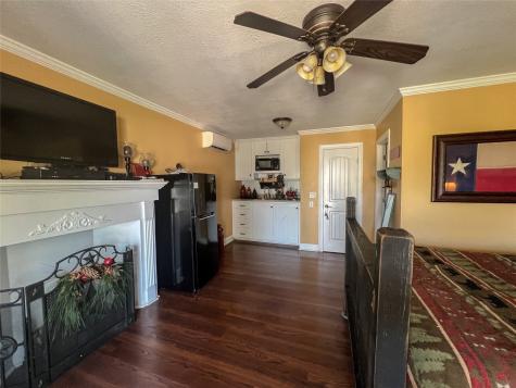 9500 Mayfield Avenue C Shiro TX 77876