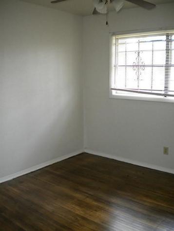 4423 Knotty Oaks Trail Houston TX 77045