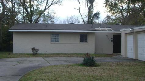 4423 Knotty Oaks Trail Houston TX 77045