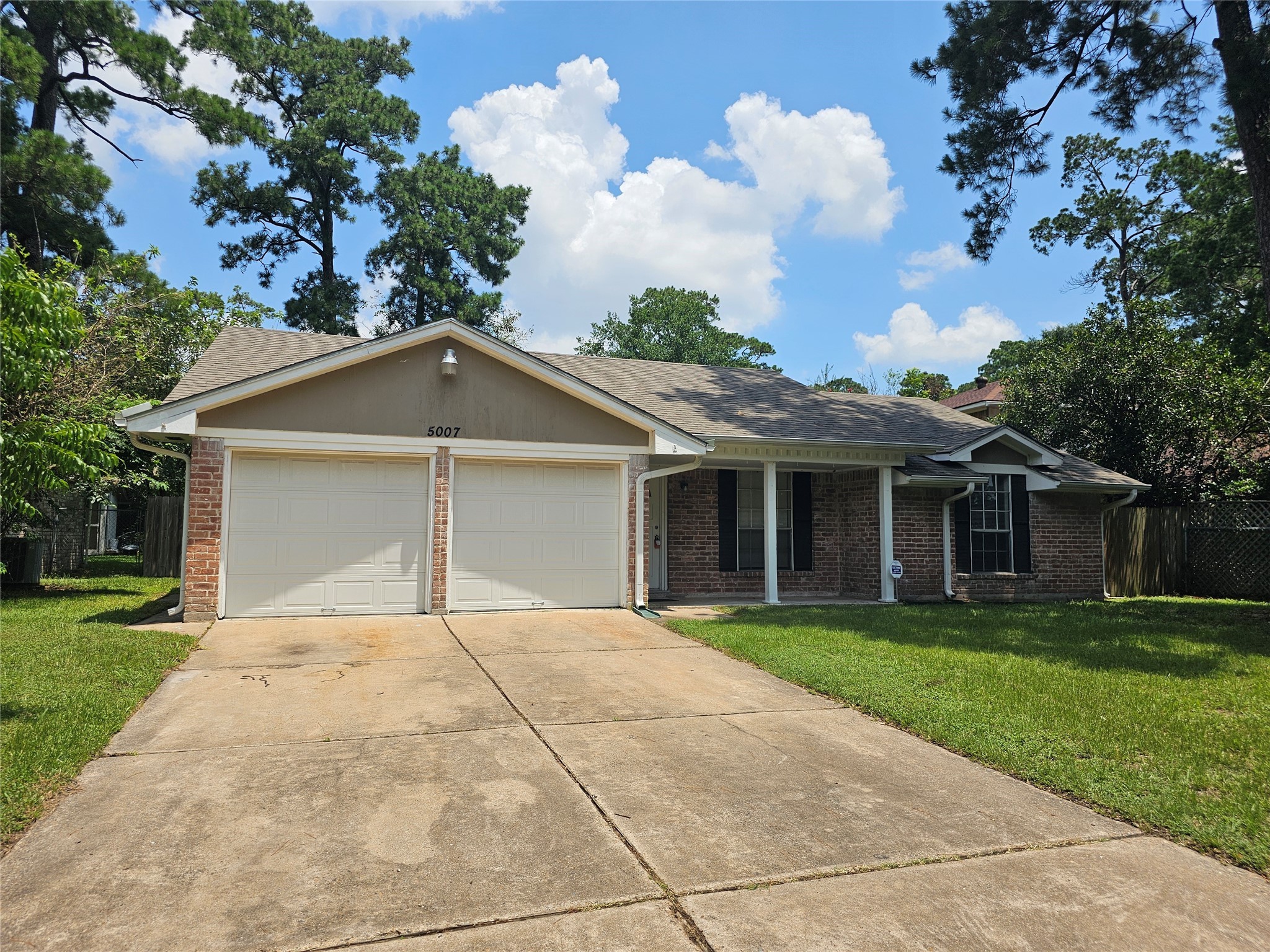 5007 Sandydale Lane Houston TX 77039