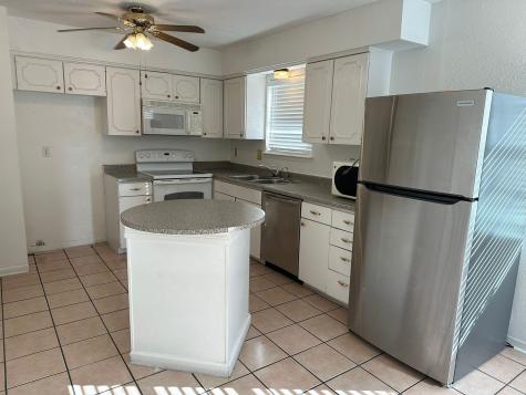 7307 S Gessner Road Houston TX 77036