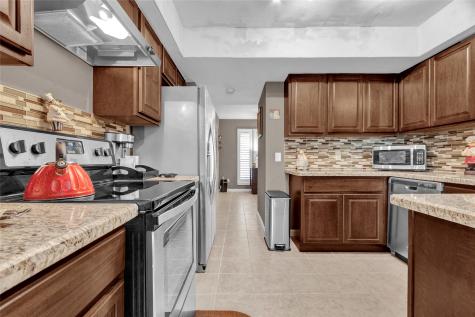 2621 Yorktown Lane Missouri City TX 77459