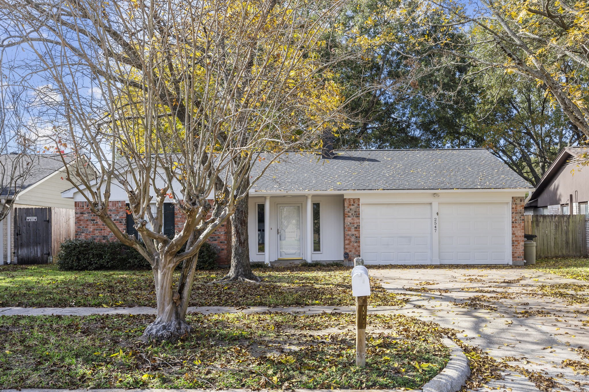 2547 Kevin Lane Houston TX 77043