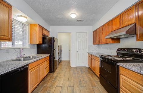 2702 Fir Crest Court Stafford TX 77477