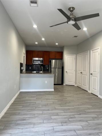 10978 Maywood Street Willis TX 77318