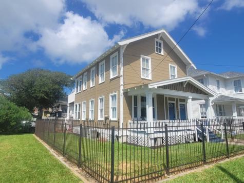 2223 35th Street Up Galveston TX 77550