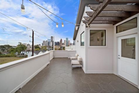 1603 Holly Street Houston TX 77007