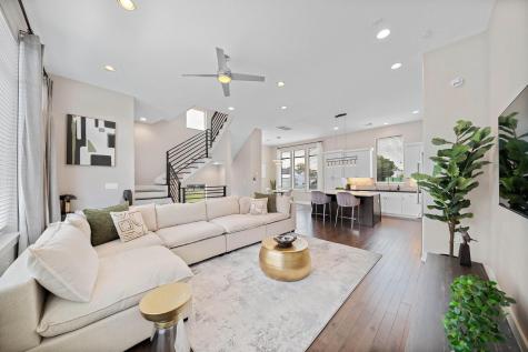 1603 Holly Street Houston TX 77007