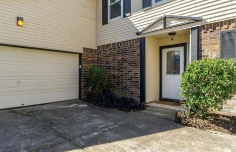 305 Stonewall Drive League City TX 77573