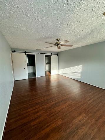 305 Stonewall Drive League City TX 77573