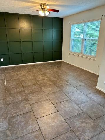 305 Stonewall Drive League City TX 77573