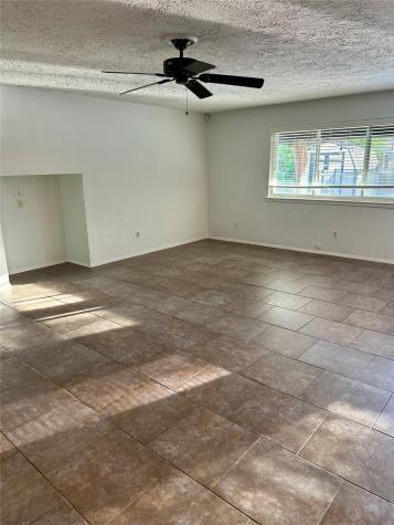 305 Stonewall Drive League City TX 77573