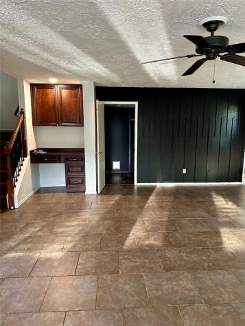 305 Stonewall Drive League City TX 77573