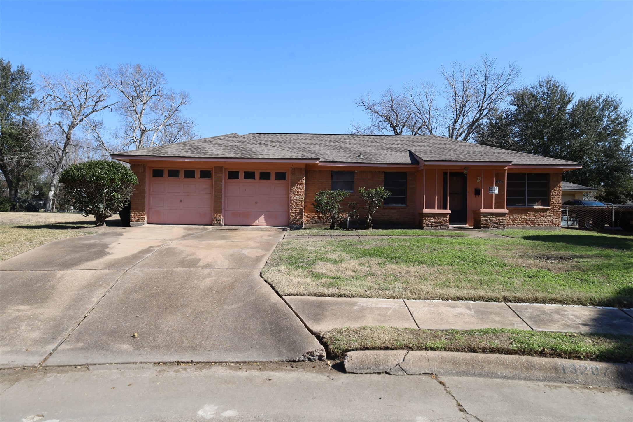 13207 Santa Teresa Road Houston TX 77045