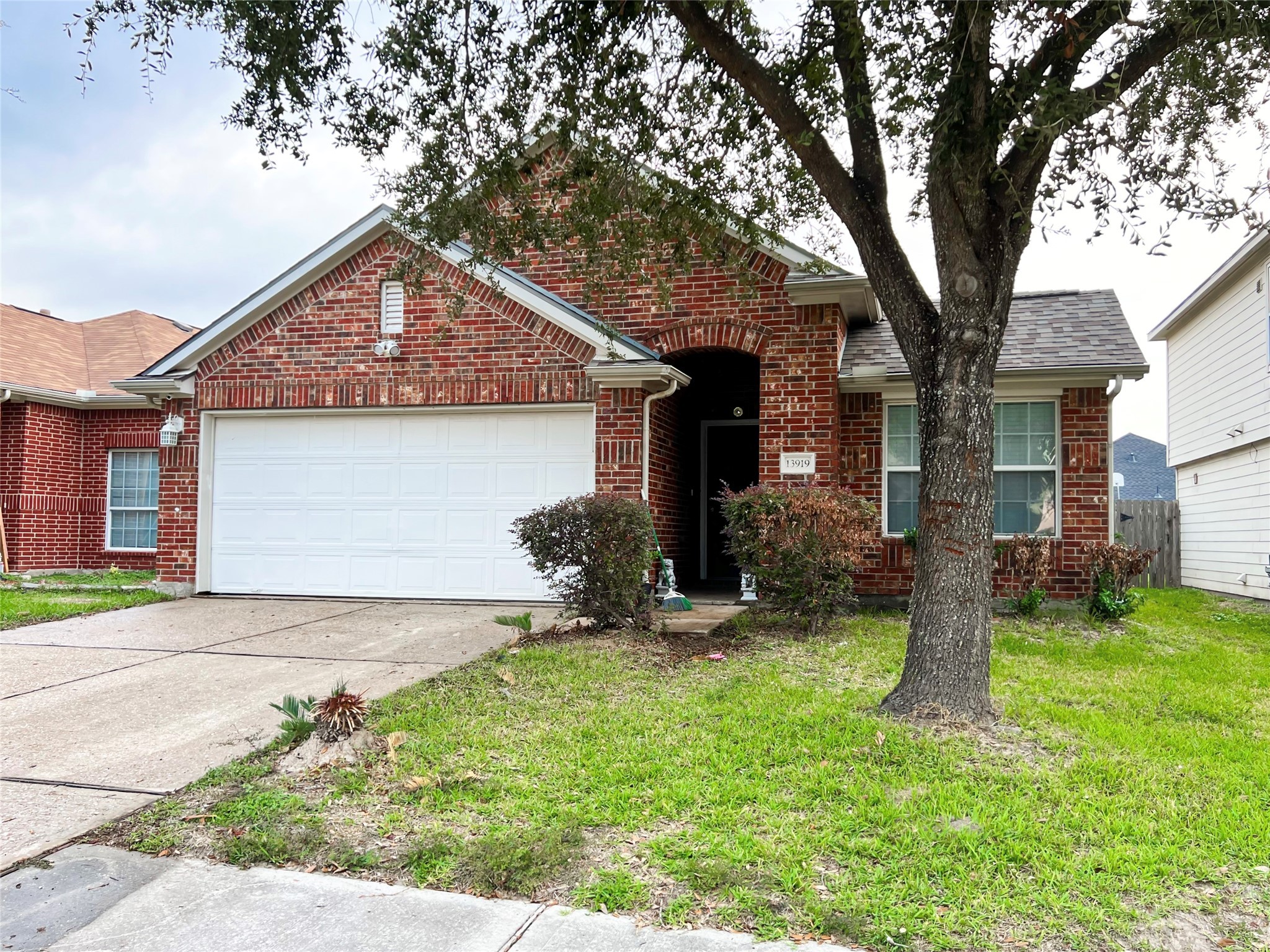 13919 Tinsley Court Houston TX 77014