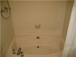 2213 S Braeswood Boulevard 13f Houston TX 77030