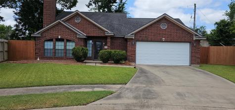 113 Silver Bay Lane Lake Jackson TX 77566