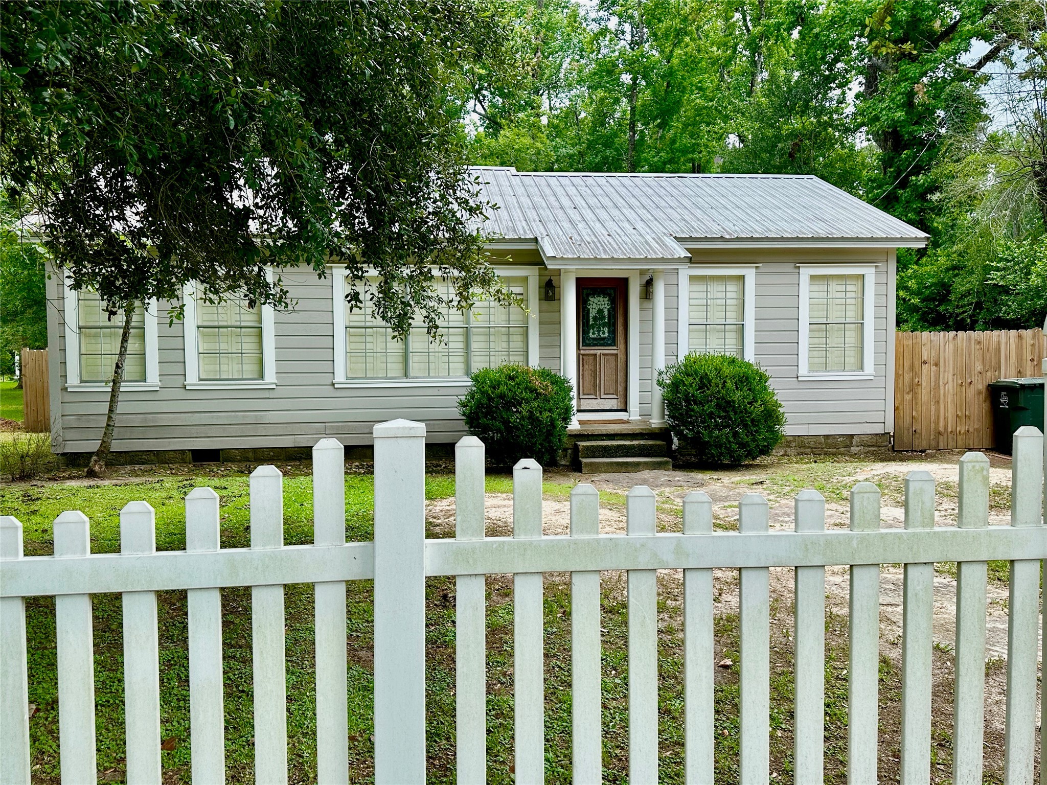 705 W Bluff Street Woodville TX 75979
