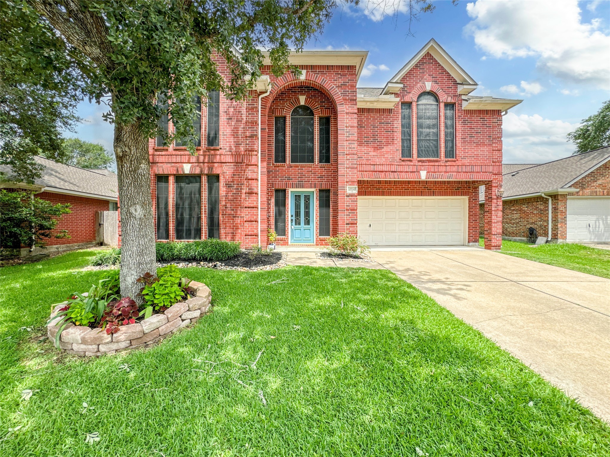 2714 Safe Harbour Circle Friendswood TX 77546