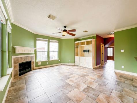 2714 Safe Harbour Circle Friendswood TX 77546