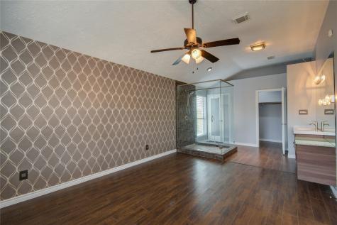 4718 Brooklawn Drive Houston TX 77066