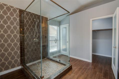 4718 Brooklawn Drive Houston TX 77066