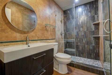 4718 Brooklawn Drive Houston TX 77066