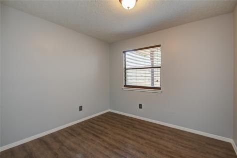 4718 Brooklawn Drive Houston TX 77066