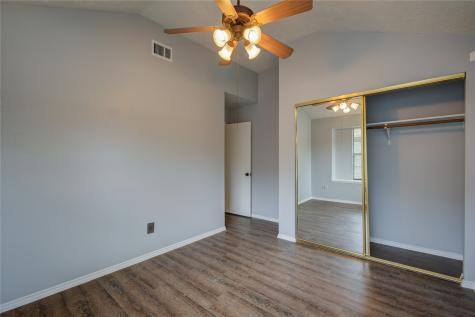 4718 Brooklawn Drive Houston TX 77066