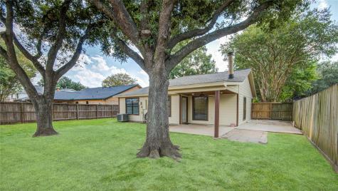 4718 Brooklawn Drive Houston TX 77066