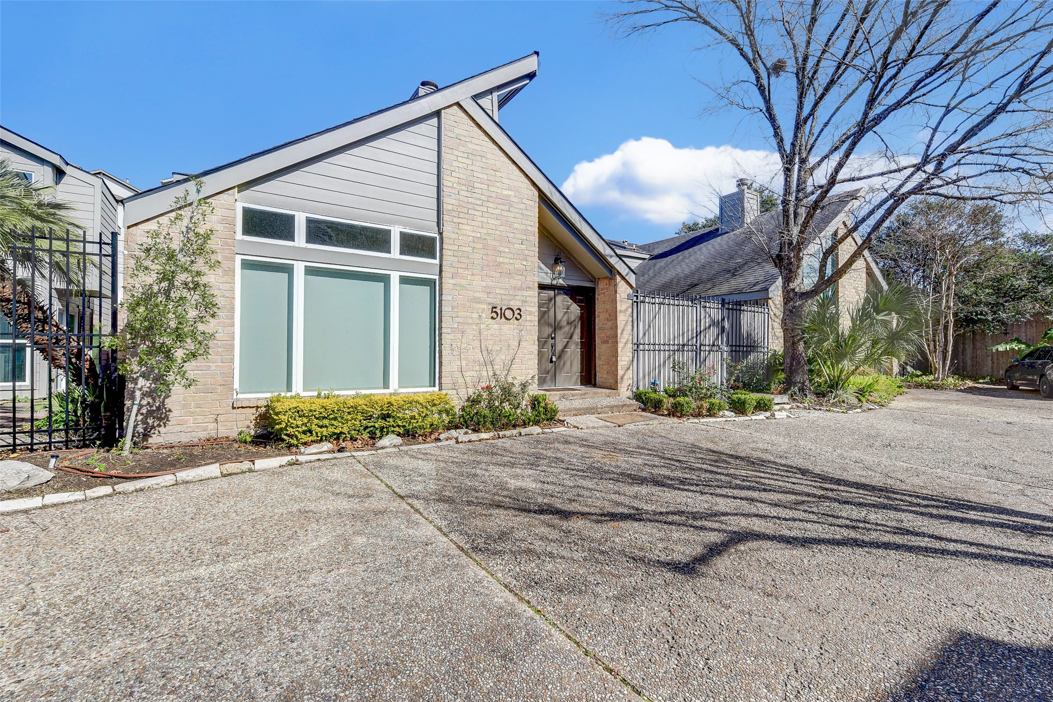 5103 Austin Street Houston TX 77004