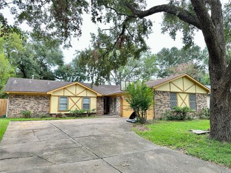 16218 Cavendish Drive Houston TX 77059