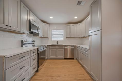 5310 Woodville Lane Spring TX 77379