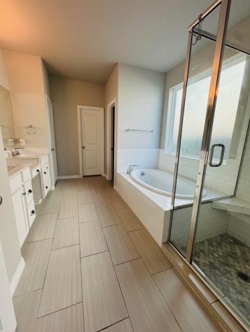 3447 Cabernet Shores Drive Fulshear TX 77441