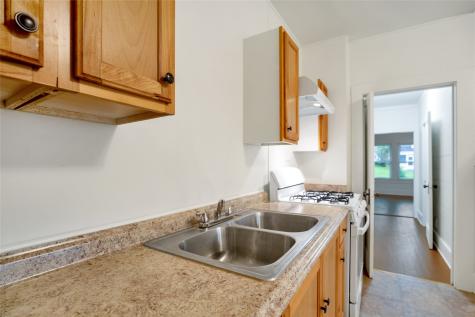 1516 18th Street Huntsville TX 77340