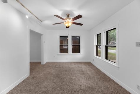 512 Gale Street Houston TX 77009