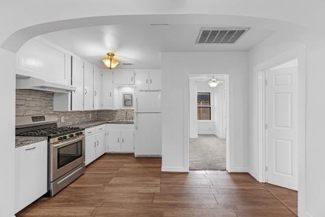512 Gale Street Houston TX 77009