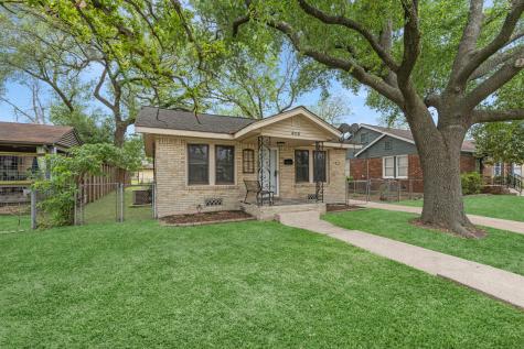 512 Gale Street Houston TX 77009