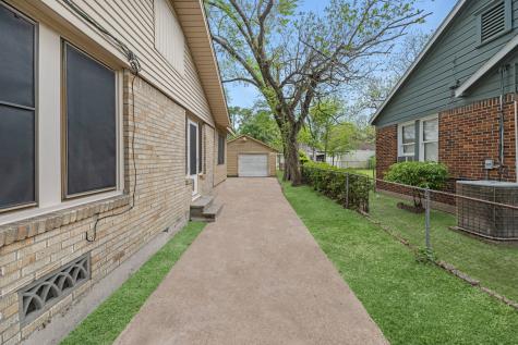 512 Gale Street Houston TX 77009